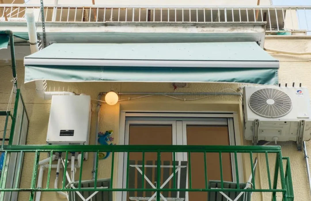 2 Bedroom Cozy Stylish Apartment-1